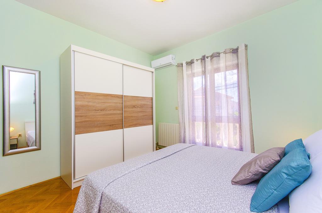 Apartment San Kaštela Kültér fotó
