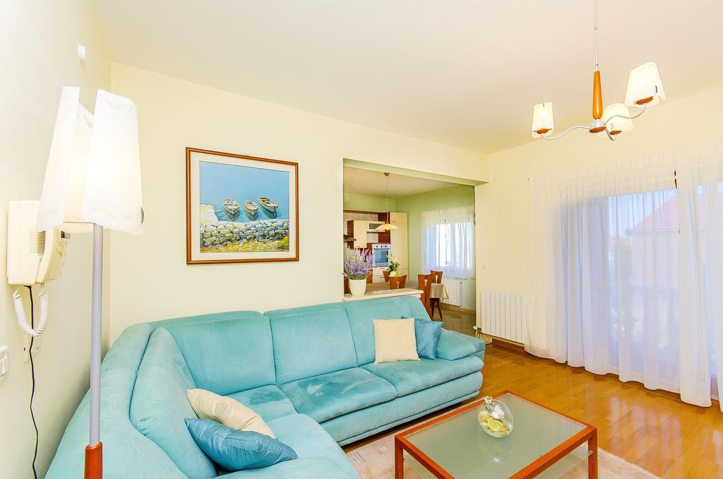 Apartment San Kaštela Kültér fotó